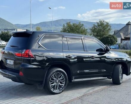 Чорний Лексус ЛХ, об'ємом двигуна 4.46 л та пробігом 210 тис. км за 51000 $, фото 4 на Automoto.ua