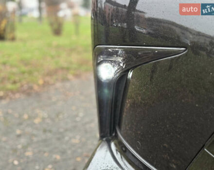 Чорний Лексус ЛХ, об'ємом двигуна 5.7 л та пробігом 161 тис. км за 67000 $, фото 18 на Automoto.ua