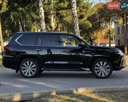Чорний Лексус ЛХ, об'ємом двигуна 5.66 л та пробігом 79 тис. км за 67000 $, фото 8 на Automoto.ua