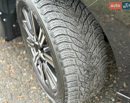 Чорний Лексус ЛХ, об'ємом двигуна 5.7 л та пробігом 161 тис. км за 67000 $, фото 16 на Automoto.ua