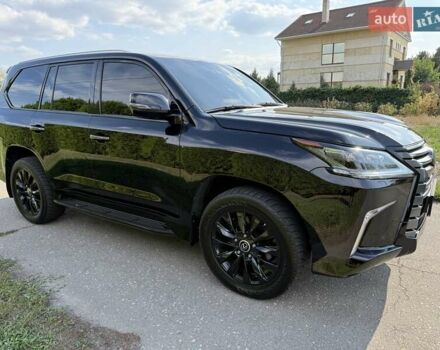 Чорний Лексус ЛХ, об'ємом двигуна 4.46 л та пробігом 215 тис. км за 57000 $, фото 16 на Automoto.ua