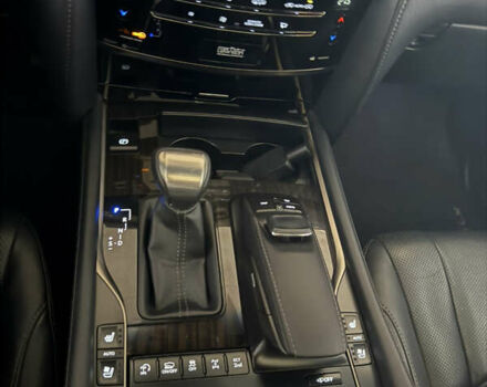 Черный Лексус ЛХ, объемом двигателя 5.7 л и пробегом 145 тыс. км за 65000 $, фото 9 на Automoto.ua