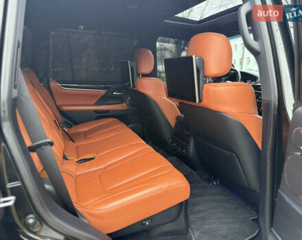 Чорний Лексус ЛХ, об'ємом двигуна 5.7 л та пробігом 161 тис. км за 67000 $, фото 37 на Automoto.ua