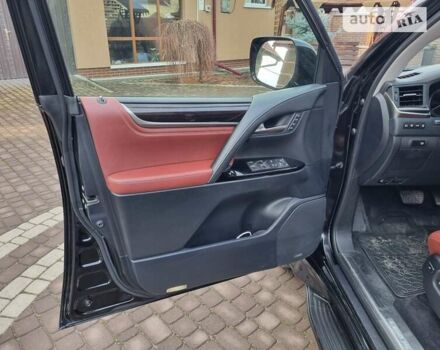 Черный Лексус ЛХ, объемом двигателя 5.66 л и пробегом 156 тыс. км за 67000 $, фото 19 на Automoto.ua