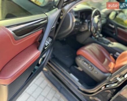 Чорний Лексус ЛХ, об'ємом двигуна 4.46 л та пробігом 210 тис. км за 51000 $, фото 16 на Automoto.ua