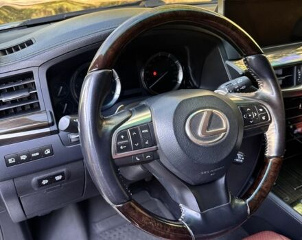 Чорний Лексус ЛХ, об'ємом двигуна 0 л та пробігом 157 тис. км за 63000 $, фото 5 на Automoto.ua