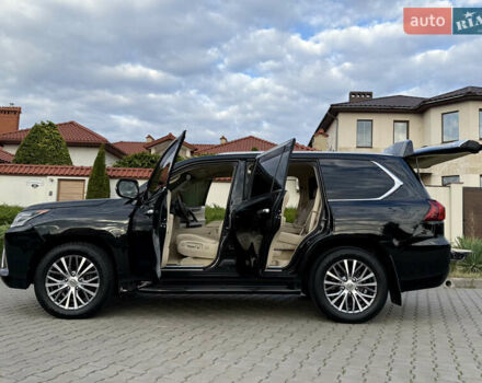 Черный Лексус ЛХ, объемом двигателя 4.5 л и пробегом 230 тыс. км за 55900 $, фото 146 на Automoto.ua