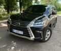 Черный Лексус ЛХ, объемом двигателя 4.46 л и пробегом 322 тыс. км за 47500 $, фото 1 на Automoto.ua