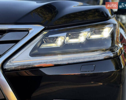 Чорний Лексус ЛХ, об'ємом двигуна 5.66 л та пробігом 79 тис. км за 67000 $, фото 40 на Automoto.ua