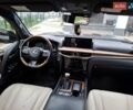 Черный Лексус ЛХ, объемом двигателя 4.46 л и пробегом 187 тыс. км за 65000 $, фото 18 на Automoto.ua