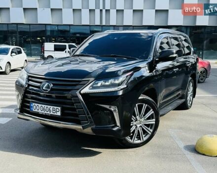 Черный Лексус ЛХ, объемом двигателя 5.66 л и пробегом 174 тыс. км за 57500 $, фото 2 на Automoto.ua