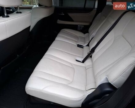 Черный Лексус ЛХ, объемом двигателя 4.46 л и пробегом 187 тыс. км за 65000 $, фото 20 на Automoto.ua