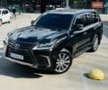 Черный Лексус ЛХ, объемом двигателя 5.66 л и пробегом 174 тыс. км за 57500 $, фото 2 на Automoto.ua