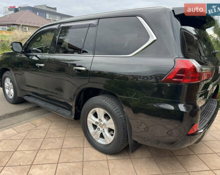 Чорний Лексус ЛХ, об'ємом двигуна 4.46 л та пробігом 195 тис. км за 59500 $, фото 2 на Automoto.ua