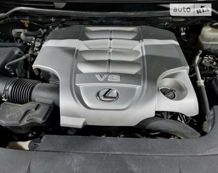 Черный Лексус ЛХ, объемом двигателя 5.66 л и пробегом 156 тыс. км за 67000 $, фото 40 на Automoto.ua