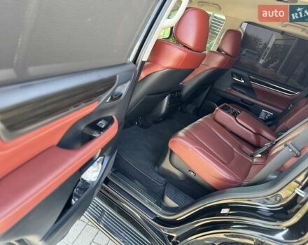 Чорний Лексус ЛХ, об'ємом двигуна 4.46 л та пробігом 210 тис. км за 51000 $, фото 15 на Automoto.ua