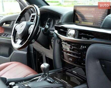 Черный Лексус ЛХ, объемом двигателя 4.5 л и пробегом 190 тыс. км за 58999 $, фото 44 на Automoto.ua