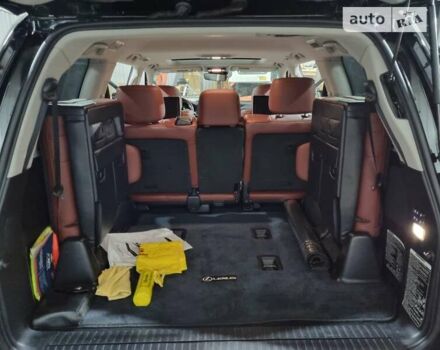 Черный Лексус ЛХ, объемом двигателя 5.66 л и пробегом 156 тыс. км за 67000 $, фото 53 на Automoto.ua