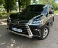 Черный Лексус ЛХ, объемом двигателя 4.46 л и пробегом 322 тыс. км за 47000 $, фото 1 на Automoto.ua