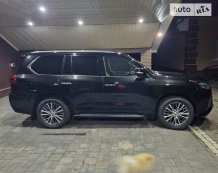 Черный Лексус ЛХ, объемом двигателя 5.66 л и пробегом 156 тыс. км за 67000 $, фото 33 на Automoto.ua