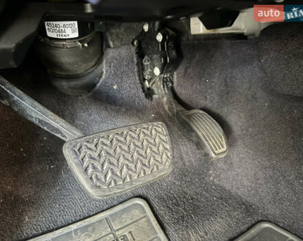 Черный Лексус ЛХ, объемом двигателя 5.7 л и пробегом 145 тыс. км за 65000 $, фото 11 на Automoto.ua