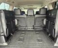 Черный Лексус ЛХ, объемом двигателя 5.7 л и пробегом 120 тыс. км за 43700 $, фото 9 на Automoto.ua
