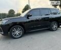 Черный Лексус ЛХ, объемом двигателя 4.46 л и пробегом 172 тыс. км за 61990 $, фото 2 на Automoto.ua