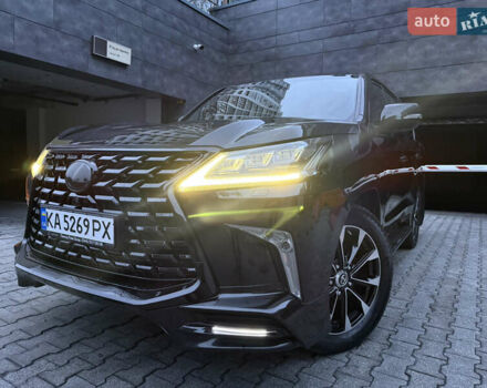 Черный Лексус ЛХ, объемом двигателя 4.46 л и пробегом 170 тыс. км за 65000 $, фото 1 на Automoto.ua