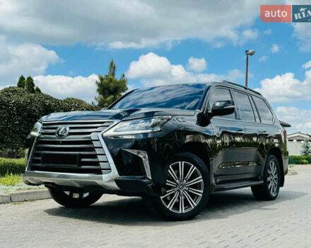 Черный Лексус ЛХ, объемом двигателя 4.46 л и пробегом 157 тыс. км за 65500 $, фото 1 на Automoto.ua