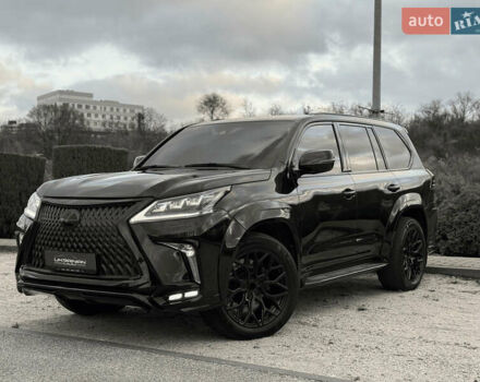 Чорний Лексус ЛХ, об'ємом двигуна 4.46 л та пробігом 109 тис. км за 85000 $, фото 1 на Automoto.ua
