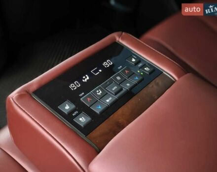 Черный Лексус ЛХ, объемом двигателя 4.46 л и пробегом 116 тыс. км за 70900 $, фото 21 на Automoto.ua