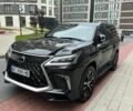 Черный Лексус ЛХ, объемом двигателя 4.46 л и пробегом 183 тыс. км за 59000 $, фото 1 на Automoto.ua