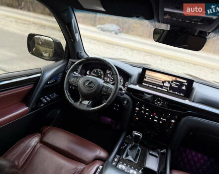 Чорний Лексус ЛХ, об'ємом двигуна 4.46 л та пробігом 109 тис. км за 85000 $, фото 28 на Automoto.ua