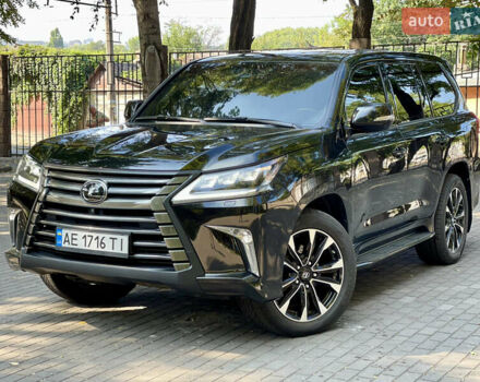 Чорний Лексус ЛХ, об'ємом двигуна 4.46 л та пробігом 170 тис. км за 62500 $, фото 6 на Automoto.ua