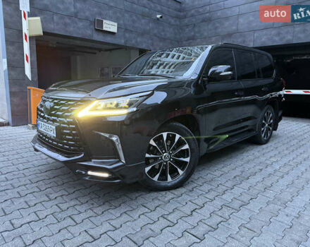Черный Лексус ЛХ, объемом двигателя 4.46 л и пробегом 170 тыс. км за 65000 $, фото 6 на Automoto.ua