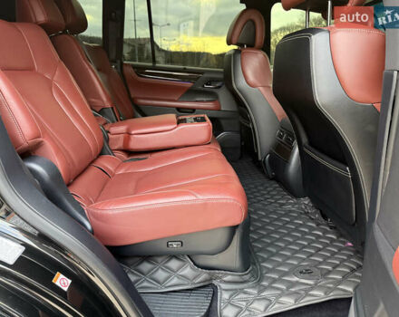 Чорний Лексус ЛХ, об'ємом двигуна 4.46 л та пробігом 109 тис. км за 85000 $, фото 26 на Automoto.ua