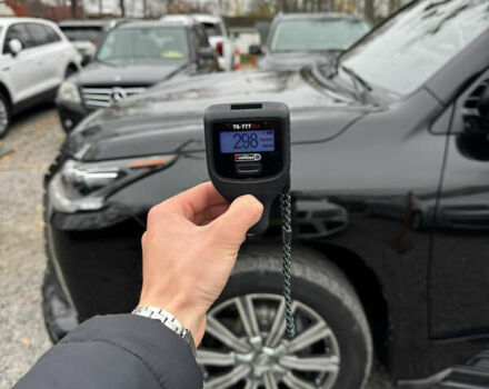 Черный Лексус ЛХ, объемом двигателя 4.5 л и пробегом 145 тыс. км за 62500 $, фото 33 на Automoto.ua