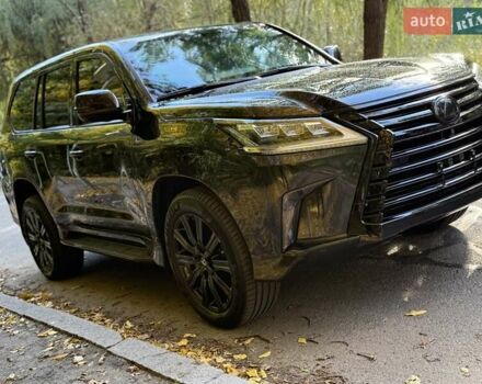 Черный Лексус ЛХ, объемом двигателя 4.5 л и пробегом 26 тыс. км за 169999 $, фото 2 на Automoto.ua