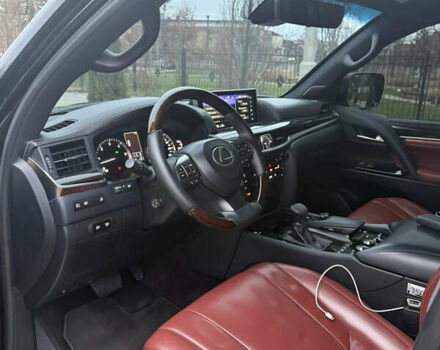 Черный Лексус ЛХ, объемом двигателя 4.5 л и пробегом 212 тыс. км за 59900 $, фото 12 на Automoto.ua