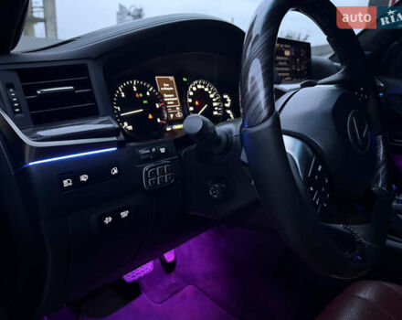 Черный Лексус ЛХ, объемом двигателя 4.46 л и пробегом 170 тыс. км за 65000 $, фото 53 на Automoto.ua