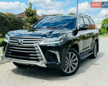 Черный Лексус ЛХ, объемом двигателя 4.46 л и пробегом 157 тыс. км за 65500 $, фото 2 на Automoto.ua