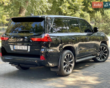 Чорний Лексус ЛХ, об'ємом двигуна 4.46 л та пробігом 170 тис. км за 62500 $, фото 8 на Automoto.ua