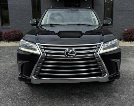 Лексус ЛХ 2017 у Тернополі на Automoto.ua Чорний Лексус ЛХ, об'ємом двигуна 5.7 л та пробігом 62 тис. км за 44000 $, фото 1 на Automoto.ua