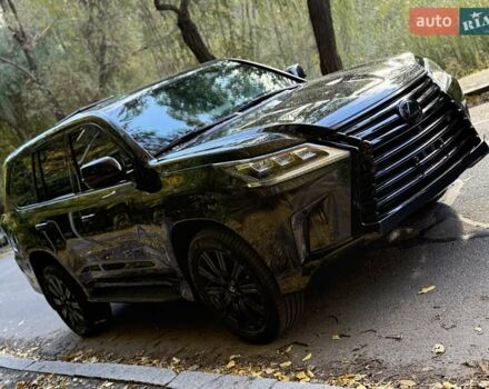 Черный Лексус ЛХ, объемом двигателя 4.5 л и пробегом 26 тыс. км за 169999 $, фото 3 на Automoto.ua