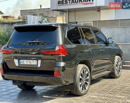 Черный Лексус ЛХ, объемом двигателя 4.46 л и пробегом 170 тыс. км за 61500 $, фото 11 на Automoto.ua