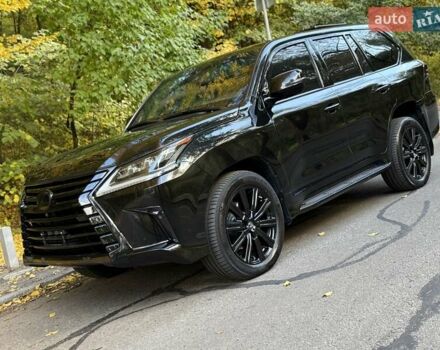 Черный Лексус ЛХ, объемом двигателя 4.5 л и пробегом 26 тыс. км за 169999 $, фото 1 на Automoto.ua