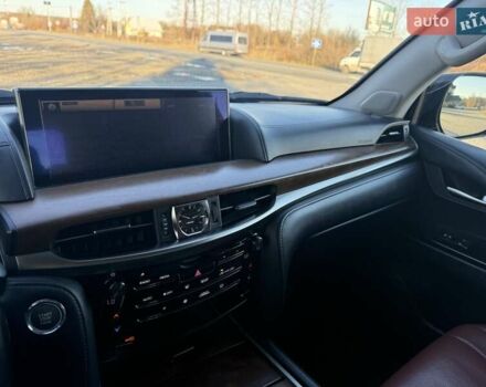 Чорний Лексус ЛХ, об'ємом двигуна 5.66 л та пробігом 260 тис. км за 56500 $, фото 28 на Automoto.ua