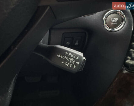 Черный Лексус ЛХ, объемом двигателя 4.5 л и пробегом 145 тыс. км за 62500 $, фото 22 на Automoto.ua