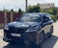 Черный Лексус ЛХ, объемом двигателя 4.5 л и пробегом 156 тыс. км за 65500 $, фото 1 на Automoto.ua