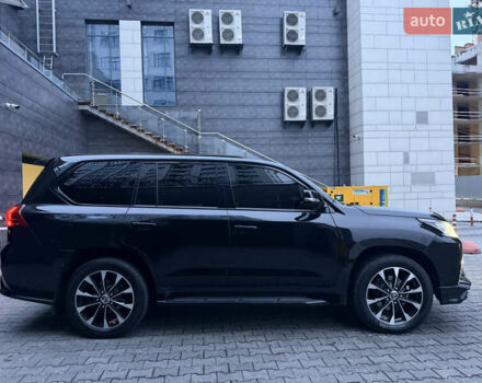 Черный Лексус ЛХ, объемом двигателя 4.46 л и пробегом 170 тыс. км за 65000 $, фото 23 на Automoto.ua